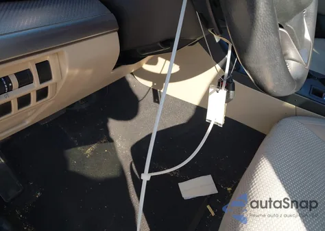 2018 Subaru Outback 2.5I Premium z USA, uszkodzony, nr VIN 4S4BSACC7J3318479